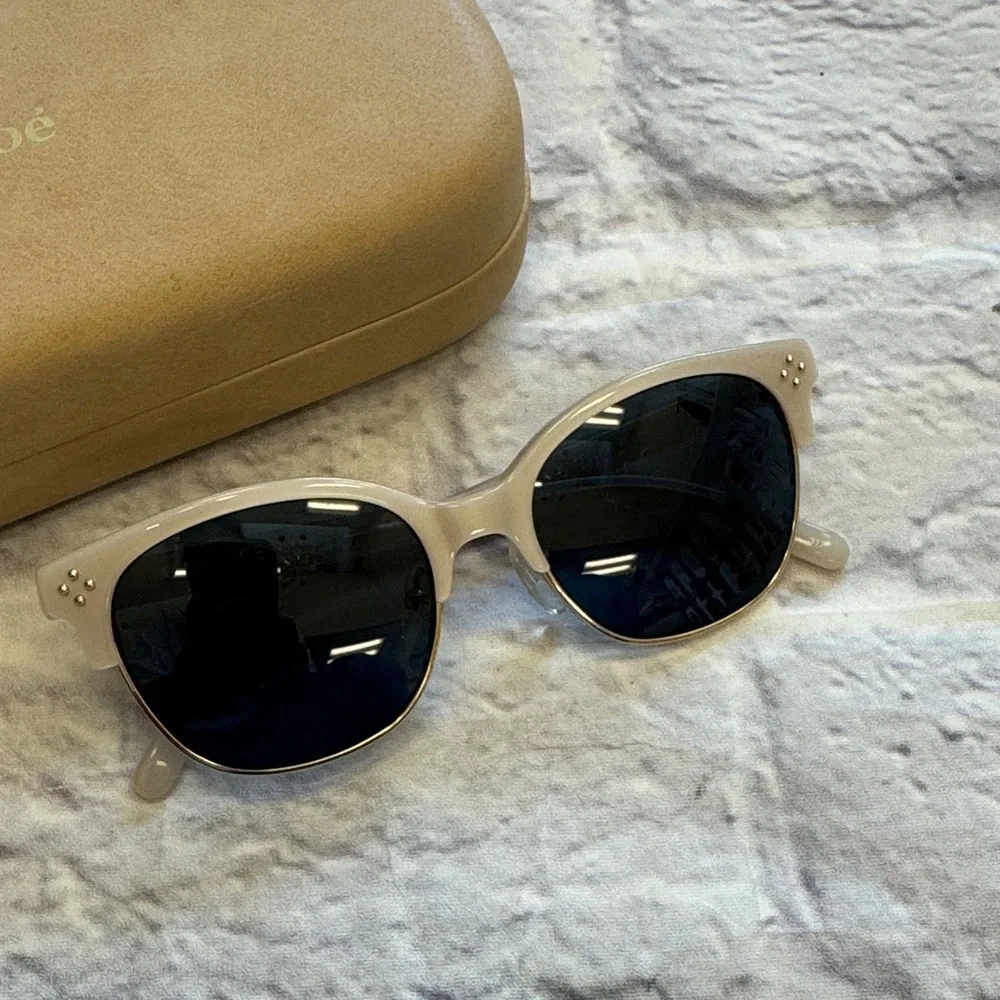 Children’s Chloe sunglasses